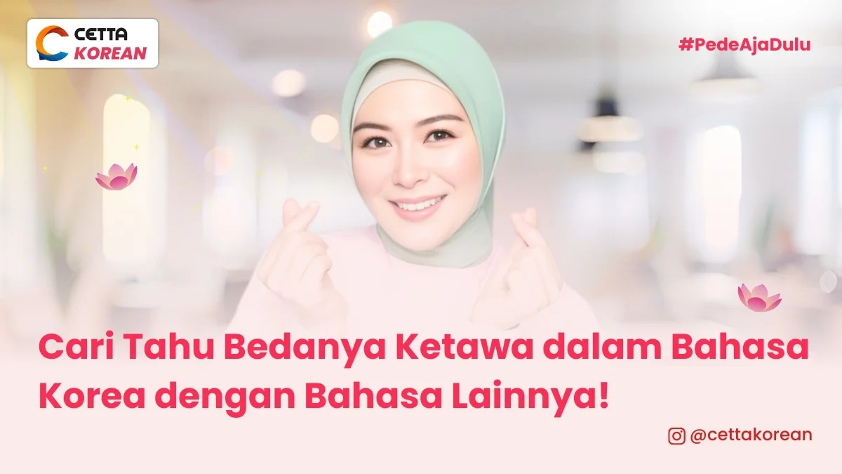 artis korea mualaf bernama Ayana Moon berpose dengan jari hati ala Korea Selatan