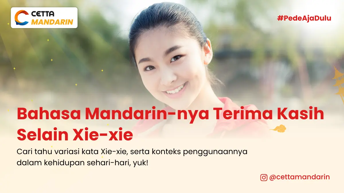 Gambar seorang perempuan Tionghoa sedang tersenyum setelah ber Terima Kasih