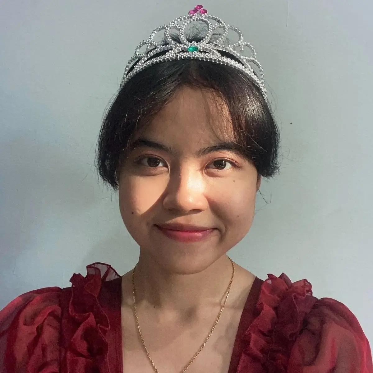 Bunga Wati tutor Cetta English yang fun dan berpengalaman