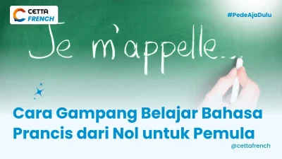 Sebuauh papan tulis hijau bertuliskan je m'appelle menggunakan kapur