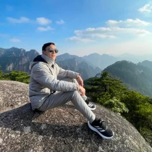 Max tutor Cetta Mandarin yang fun dan berpengalaman